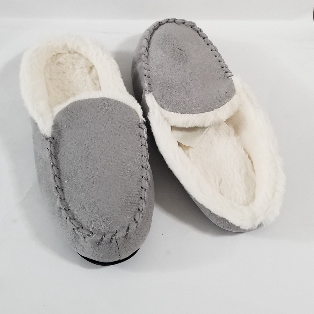 GOLD AND COAST MOCCASINS MULE WOMEN'S SLIPPER COLOR GRAY SIZE M